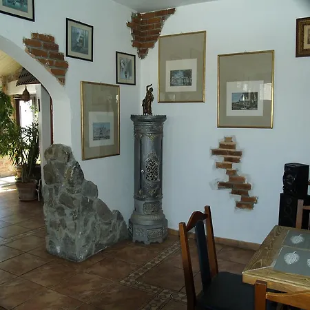 Club Guest house